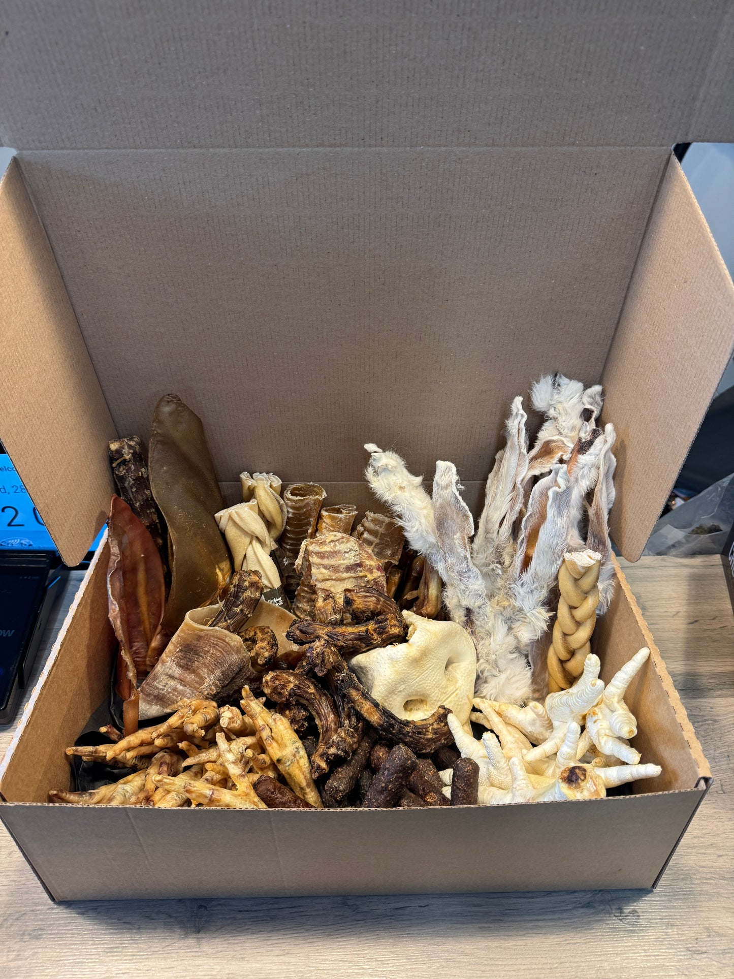 100 Piece Ultimate Feast Treat Box | Natural Dog Treats Selection
